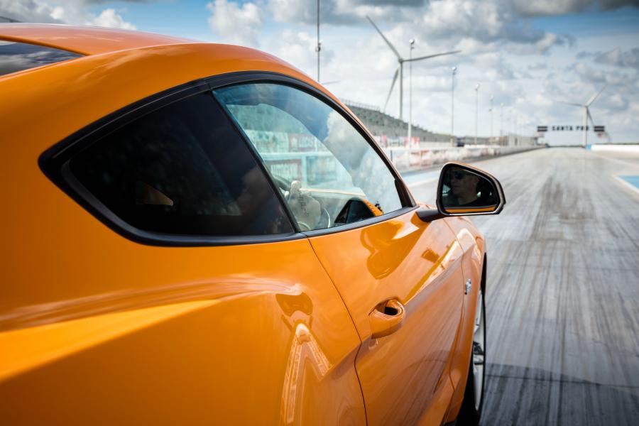 Детали экстерьера Ford Mustang GT Fastback 2018 года  (UK) (фото 7 из 10)